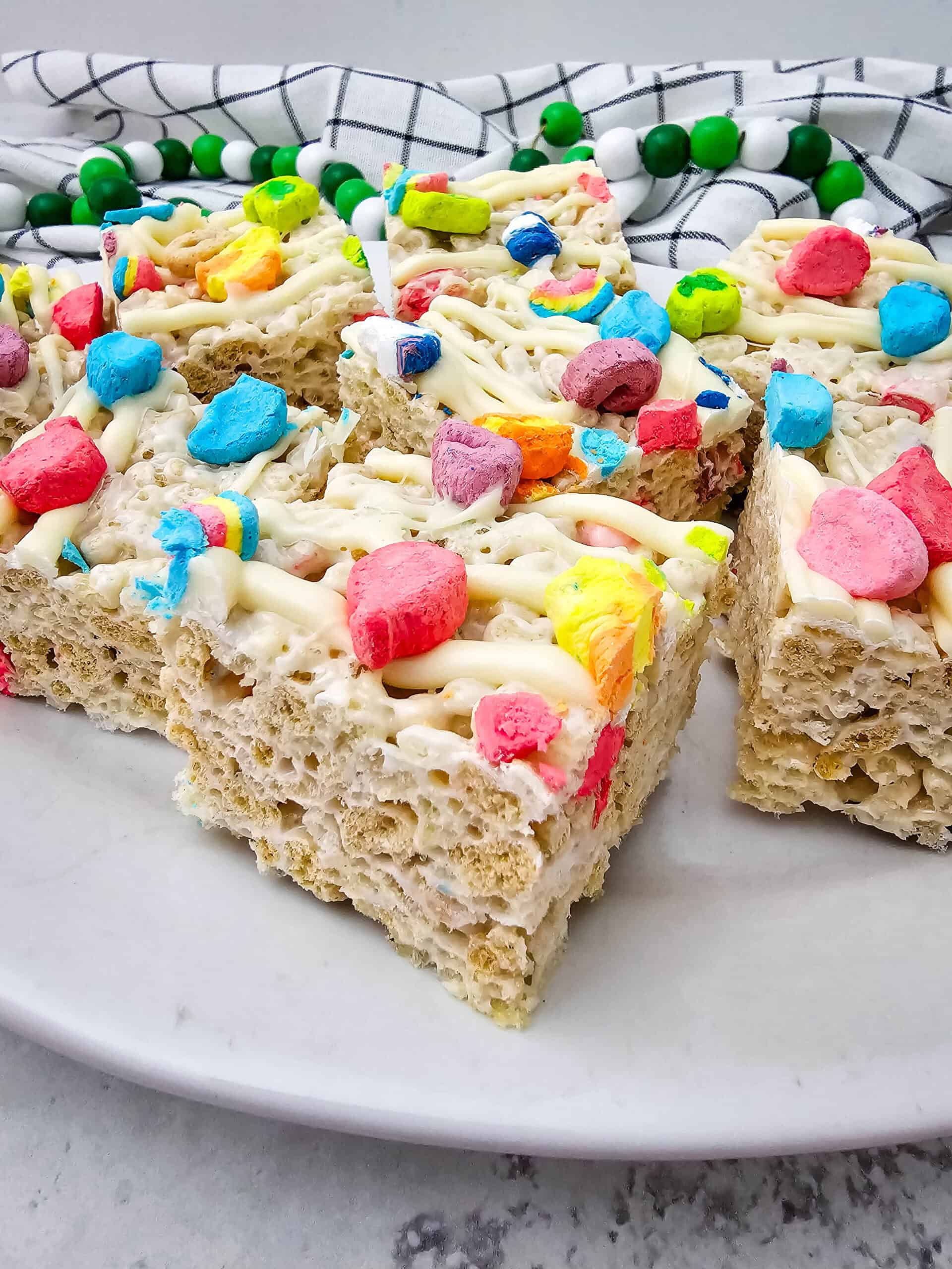 Lucky Charms Krispies Treats set 4 – 3